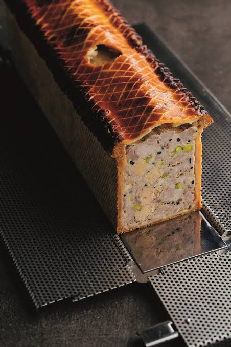 Accord mets et vins : les principes et le cas du pâté-croûte